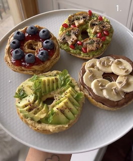 Breakfast Bagels with Toppings