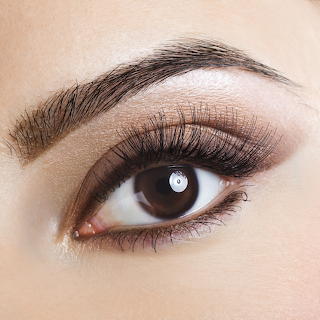 Glamorous Eye Makeup