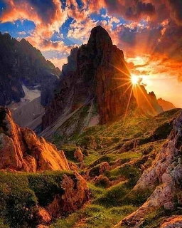 Mountain Sunsetburst