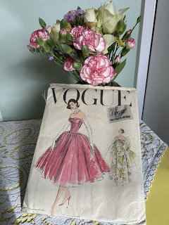 Vintage Vogue Sewing Pattern