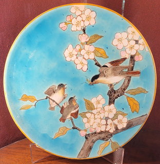 Birds on Plate