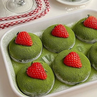 Matcha Mochi Strawberry Dessert