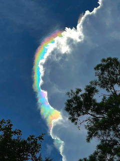 Rainbow Cloud Iridescence