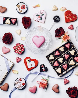 Valentine's Day Macarons and Sweets