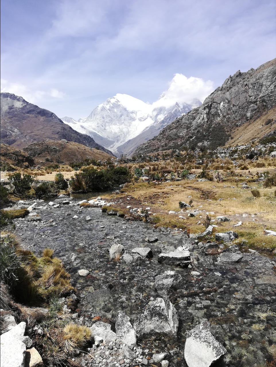 Sierra mountain landscape with rugged peaks and alpine scenery