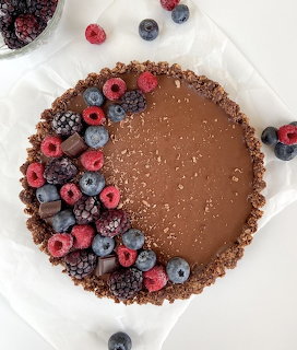 Chocolate Tart With Beries