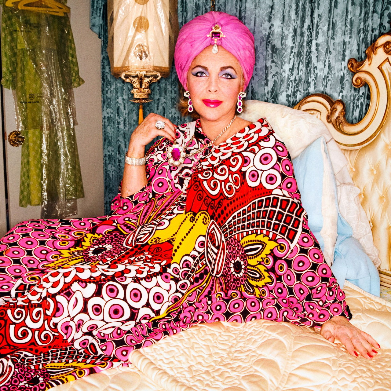 Elizabeth Taylor Colorful Fashion