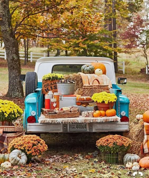 Autumn Truck Display