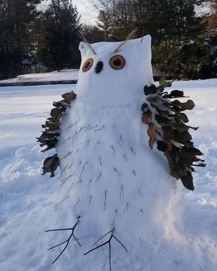Snow Owl Sculpture