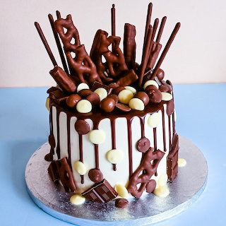 Chocolate Drip Cake