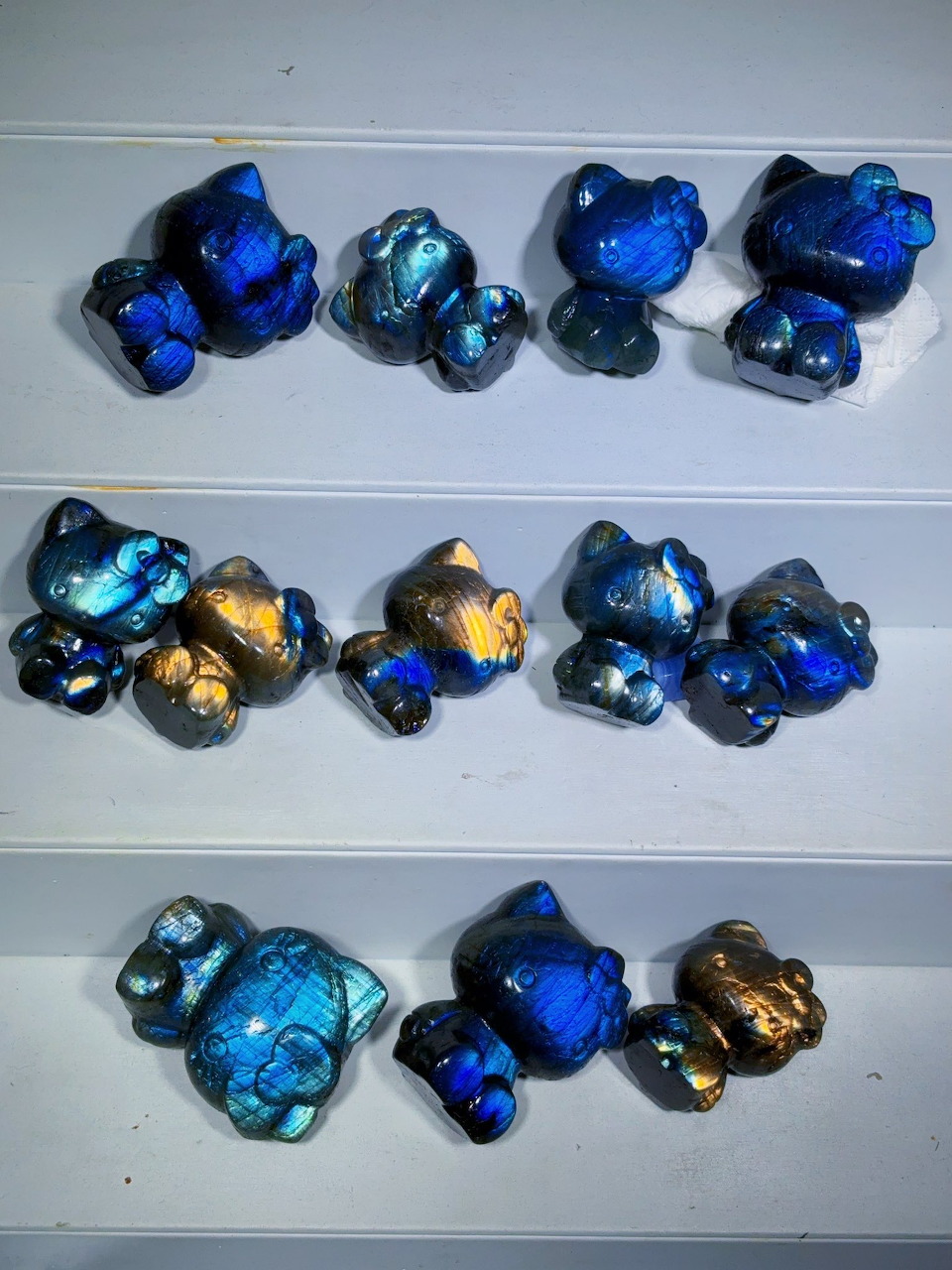 Cluster of clear quartz crystals with pointed translucent facets