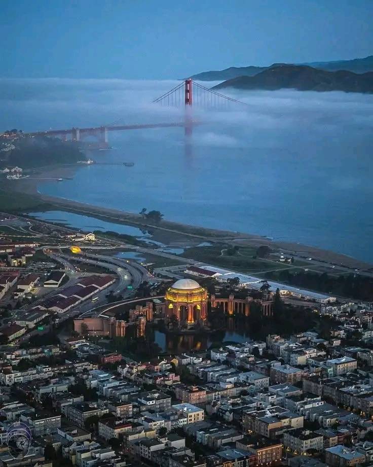 San Francisco Foggy Dusk