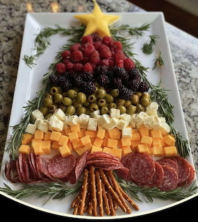 Christmas Tree Cheese Board