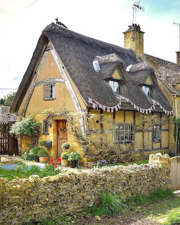 Thatched Cottage Garden