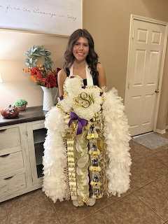 Texas Homecoming Mum Display