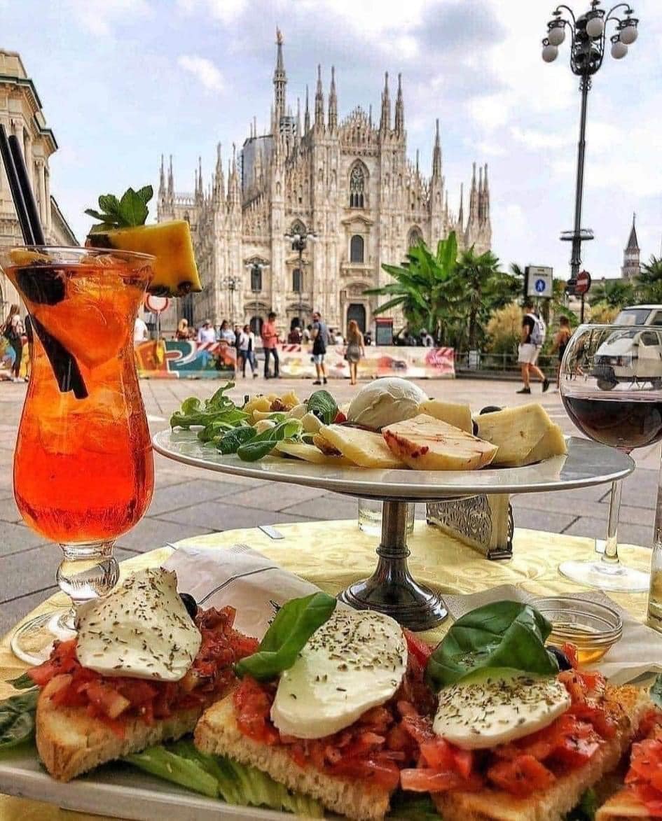Milan Cathedral Dining View