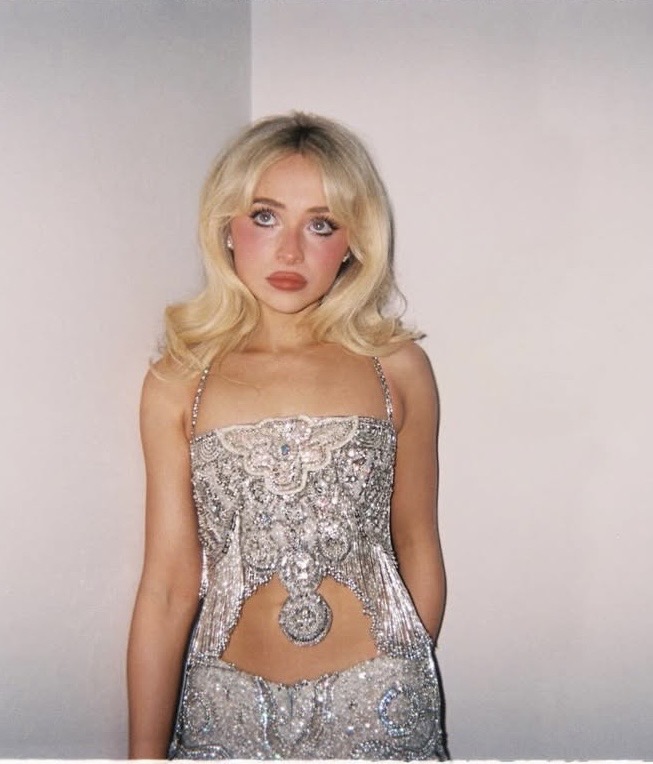 Sabrina Carpenter Grammys Dress