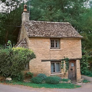 Cotswold Stone Cottage