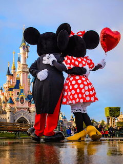 Disneyland Mickey Minnie Love