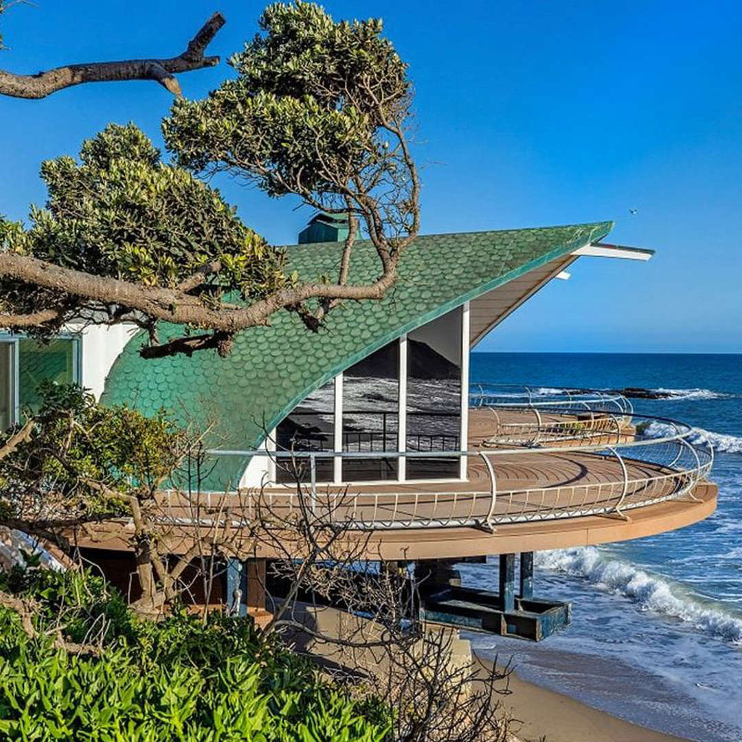 The Wave House