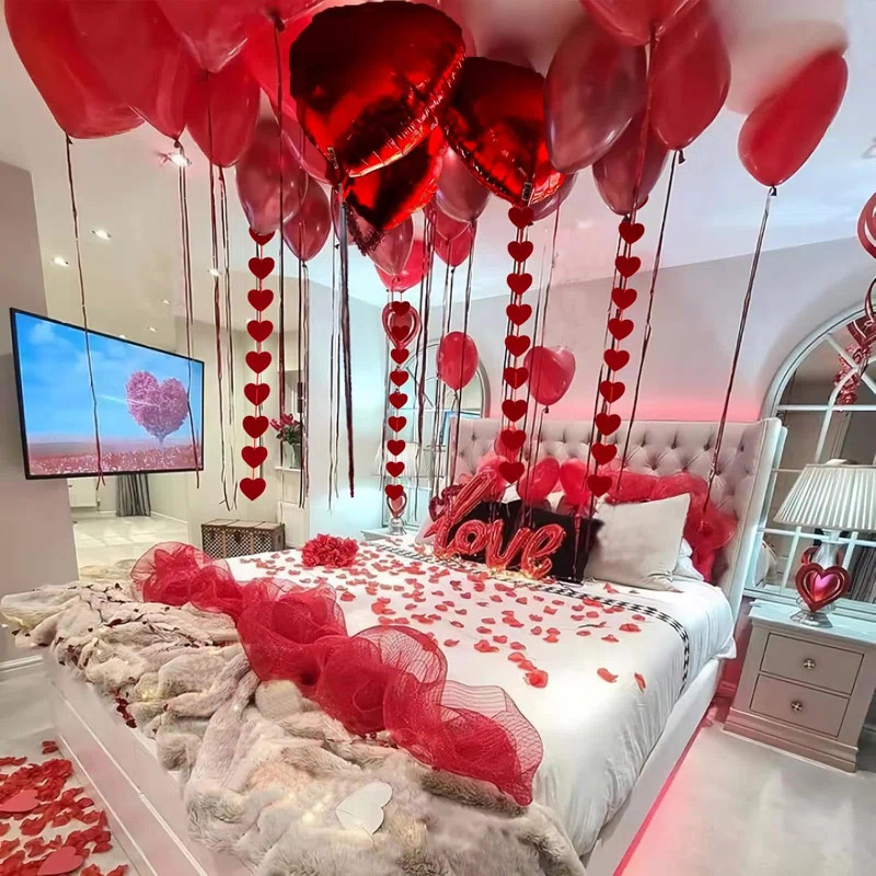 Valentine's Day Bedroom Decorations