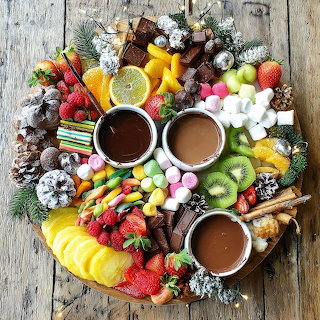 Chocolate Fondue Christmas Fruit Platter