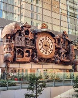 Ginza Clock Sculpture