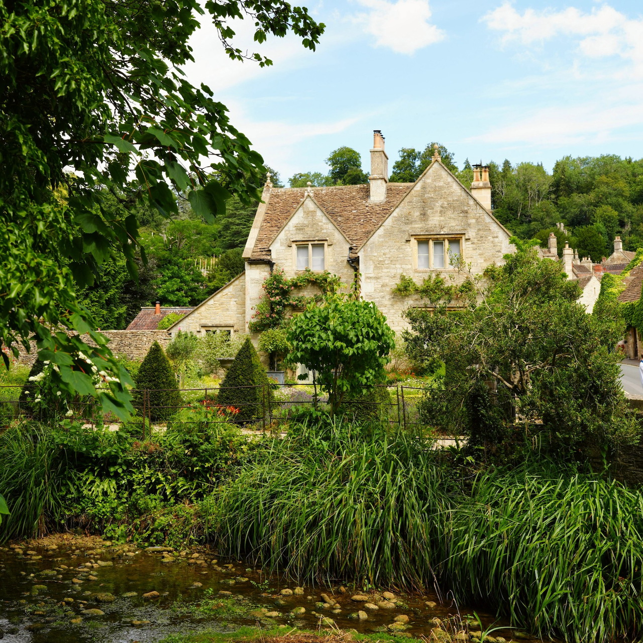 Cotswolds Stone Cottage Village