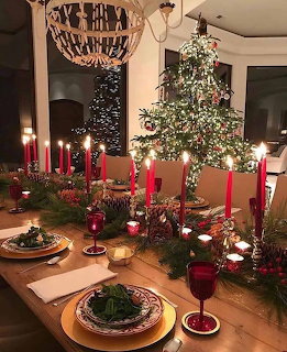 Christmas Table Setting