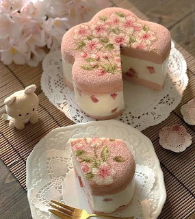 Heart-Shaped Strawberry Cake