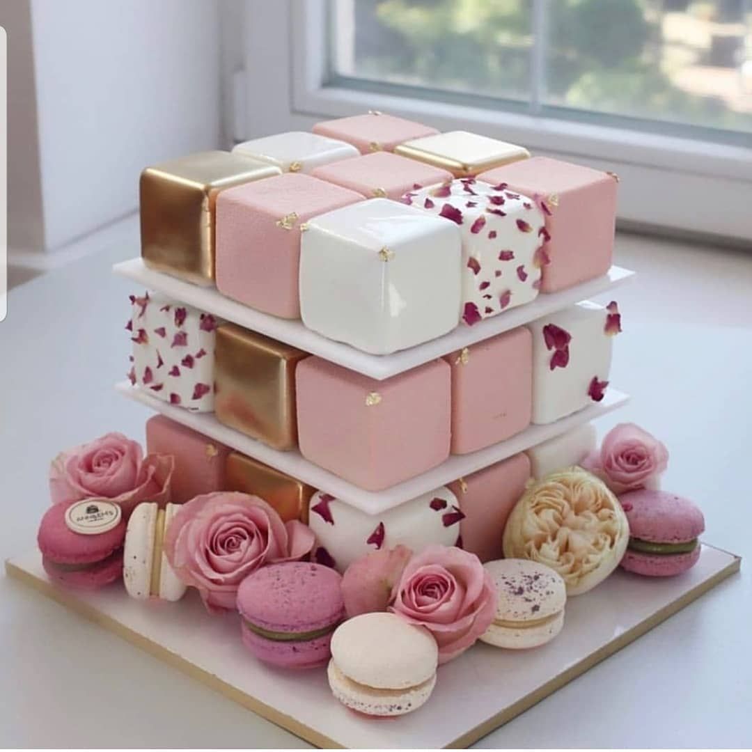 Pink Gift Box Cake