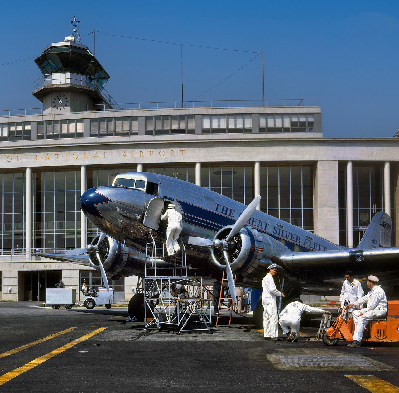 DC-3 Airplane
