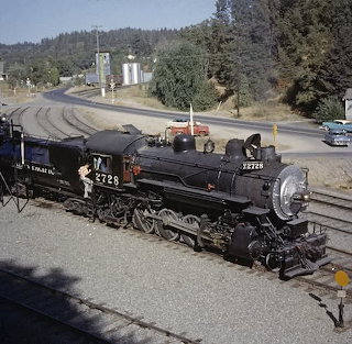 Steam Locomotive 5228