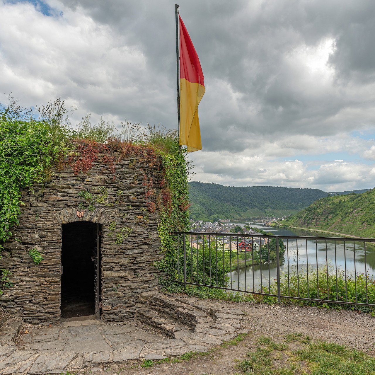 Moselle Castle View